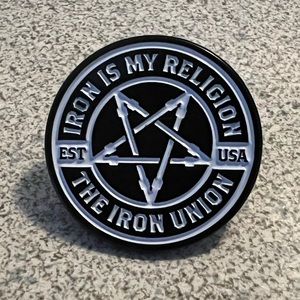 The iron union weightlifting metal pin pentagram